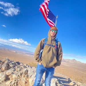 Meet your Posher, Patrick